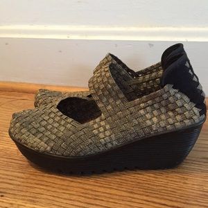 Bm Bernie Mev Bronze Woven Mary Jane Wedge Heel